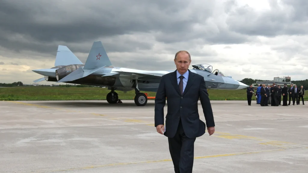 Β.Πούτιν: «Στην Ευρώπη τρομάζουν τον κόσμο για ρωσική επίθεση γιατί θέλουν να τους πάρουν τα χρήματα»