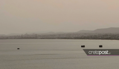 «Πνίγηκε» από την αφρικανική σκόνη η Κρήτη – Οι συστάσεις της Περιφέρειας (φώτο)