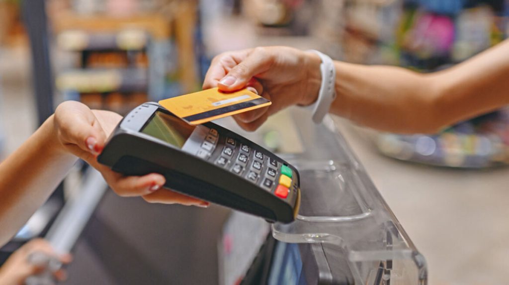 Ο.Τσάπαλος για διασύνδεση των ταμειακών μηχανών με τα POS: «Στις 30 Απριλίου λήγει η τελευταία παράταση»