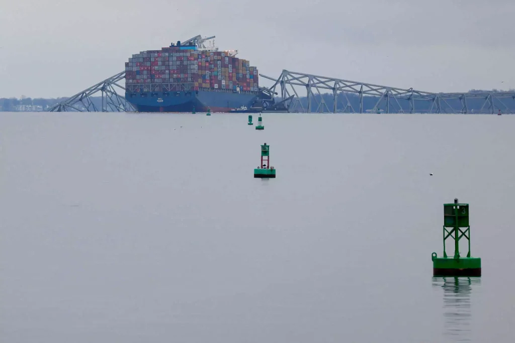 Κατάρρευση γέφυρας στην Βαλτιμόρη: Τρίζει το διεθνές εμπόριο των ΗΠΑ – Αναφορές για απώλειες άνω των 80 δισ. δολαρίων!