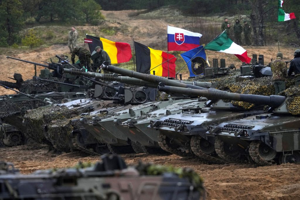 «Ξεχάστε τον ευρωστρατό και ενισχύστε τους εθνικούς στρατούς» – Καταρρέει το δόγμα του ευρωπαϊκού στρατού