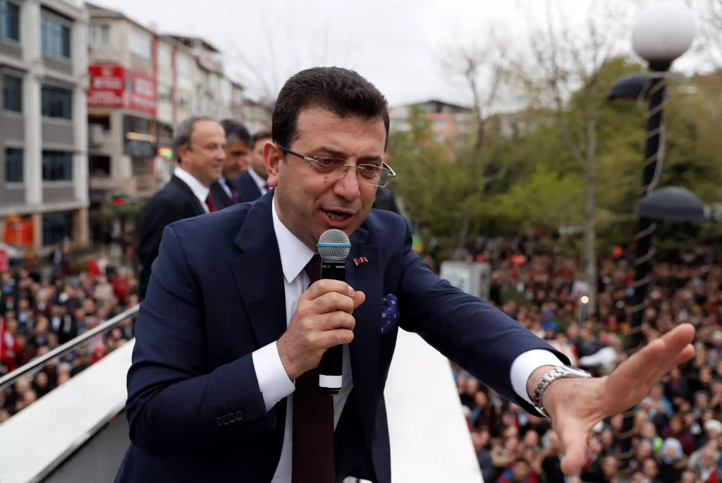 Τουρκία: Προβάδισμα Ιμάμογλου δείχνουν οι τελευταίες δημοσκοπήσεις για τον  δήμο της Κωνσταντινούπολης