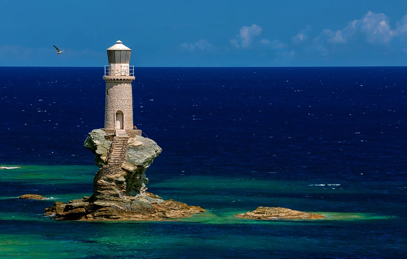 Άνδρος: Το νησί που αποτελεί τον ιδανικό προορισμό για τις εξορμήσεις της άνοιξης (φώτο)