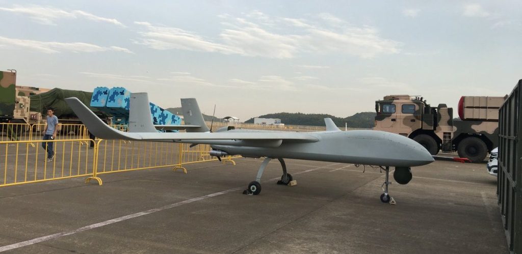Ο σερβικός στρατός δημιουργεί ειδικότητα χειριστών drone και αγοράζει drones-καμικάζι