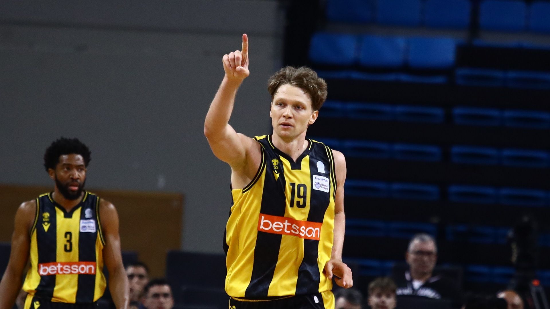 Basket League: Πώς διαμορφώθηκε η βαθμολογία μετά τη νίκη της ΑΕΚ επί του Αμαρουσίου