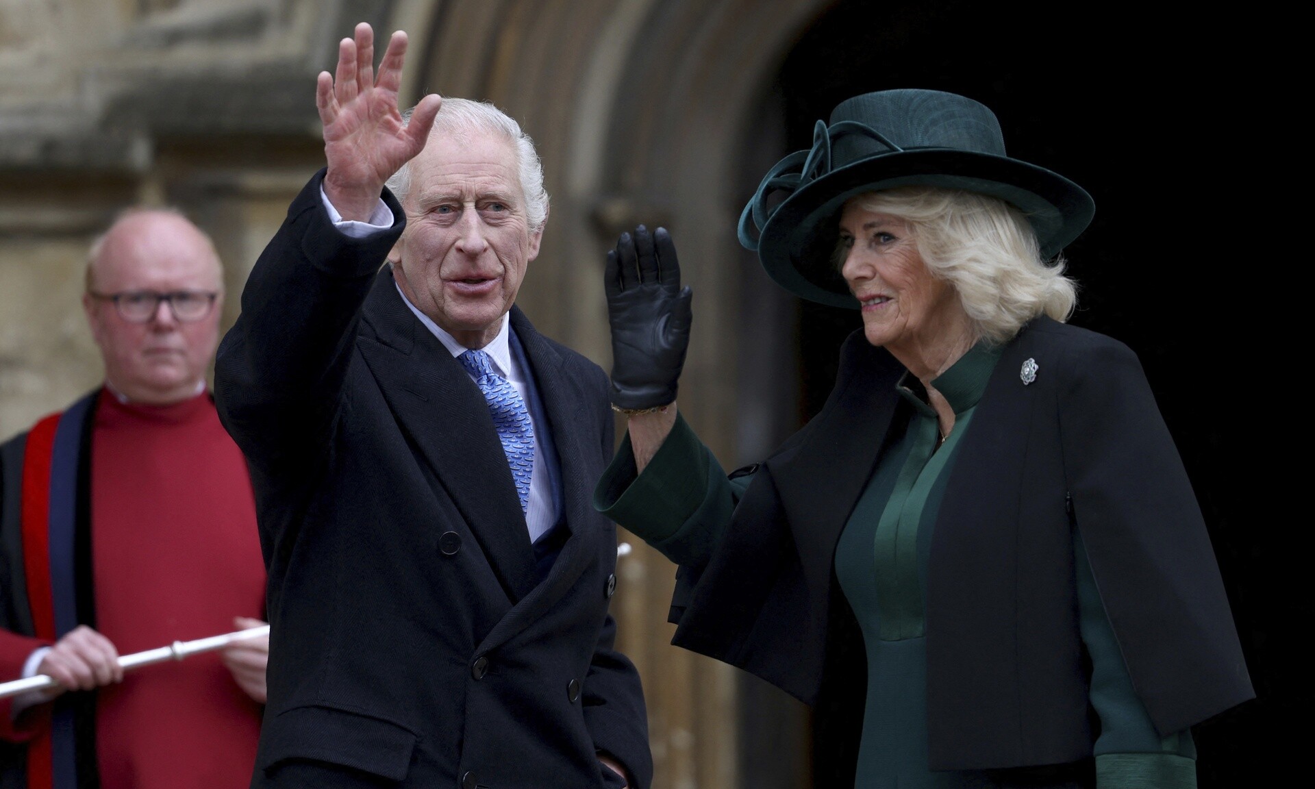 Ο βασιλιάς Κάρολος φόρεσε ελληνική γραβάτα με καΐκια στην πρώτη του επίσημη εμφάνιση μετά τη διάγνωση με καρκίνο (φωτο) 