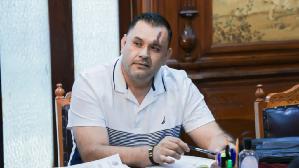 Μεξικό: Θύμα δολοφονικής επίθεσης δήμαρχος κοινότητας ενώ έτρωγε με τον 14χρονο γιο του