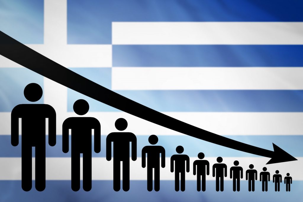 Δημογραφικό: Κάτω από το όριο της ακραίας χαμηλής γονιμότητας η Ελλάδα – Συρρικνώνεται ο πληθυσμός