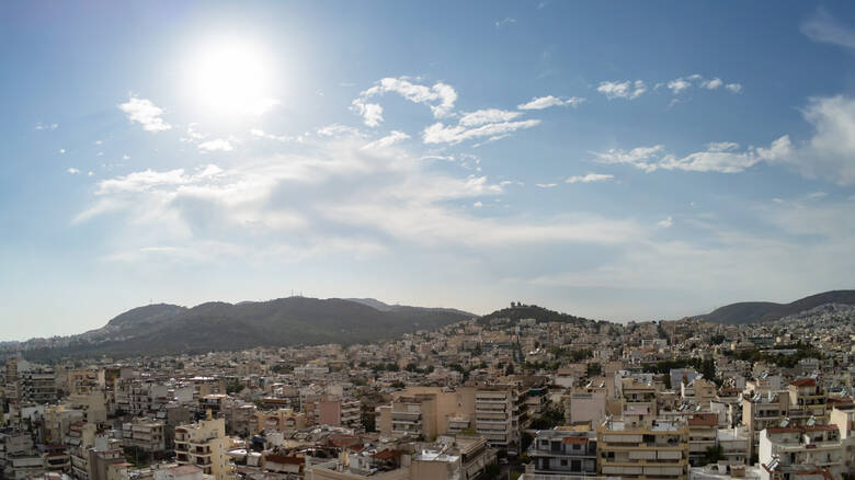 Meteo: Ο θερμότερος Μάρτιος τα τελευταία 15 χρόνια ο φετινός στην κεντρική και νότια Ελλάδα