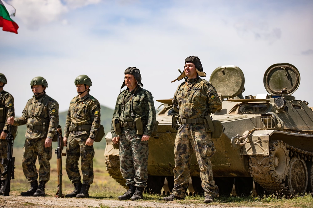 Η Βουλγαρία ανακοίνωσε ότι ο πλήρης εκσυγχρονισμός των ενόπλων δυνάμεων της θα κοστίσει περί τα 19 δισ. ευρώ