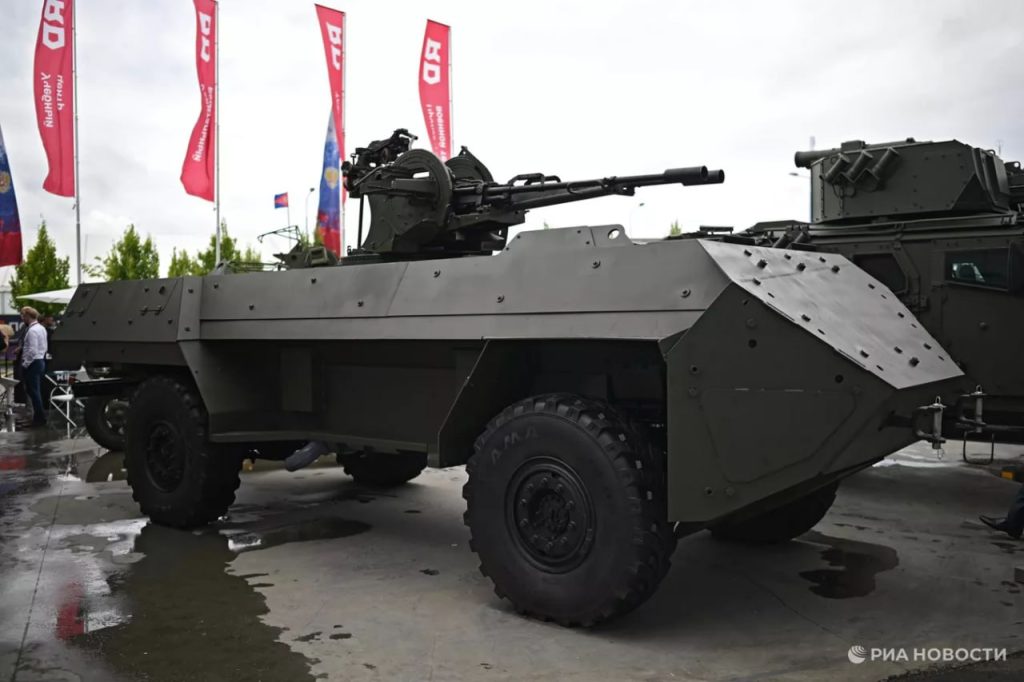 Οι ρωσικές δυνάμεις έχουν πλέον στην πρώτη γραμμή μη-επανδρωμένο όχημα μάχης βάρους 16 τόνων