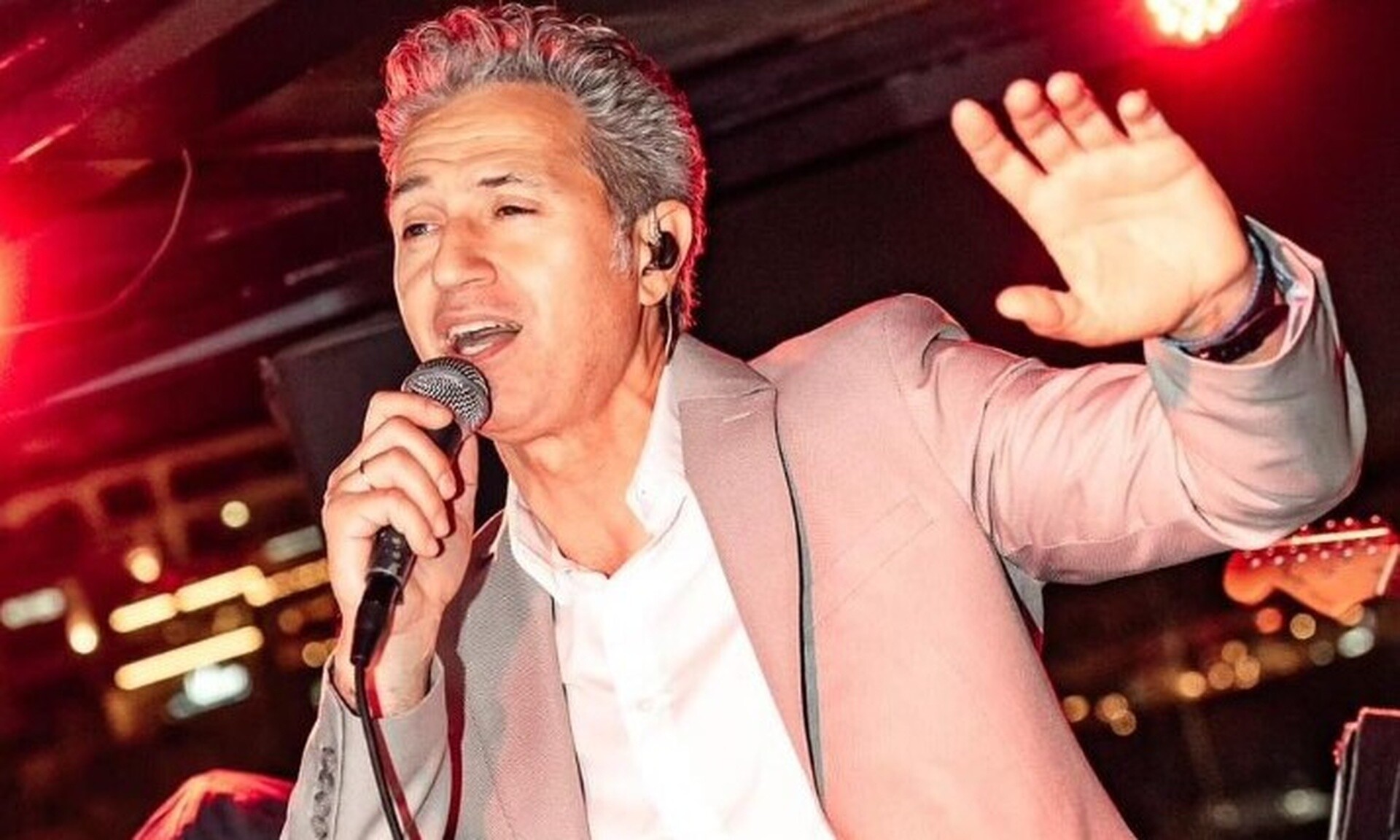 Αδελφή Δ.Κόκοτα για την υγεία του τραγουδιστή: «Όλα πάνε προς το καλύτερο»