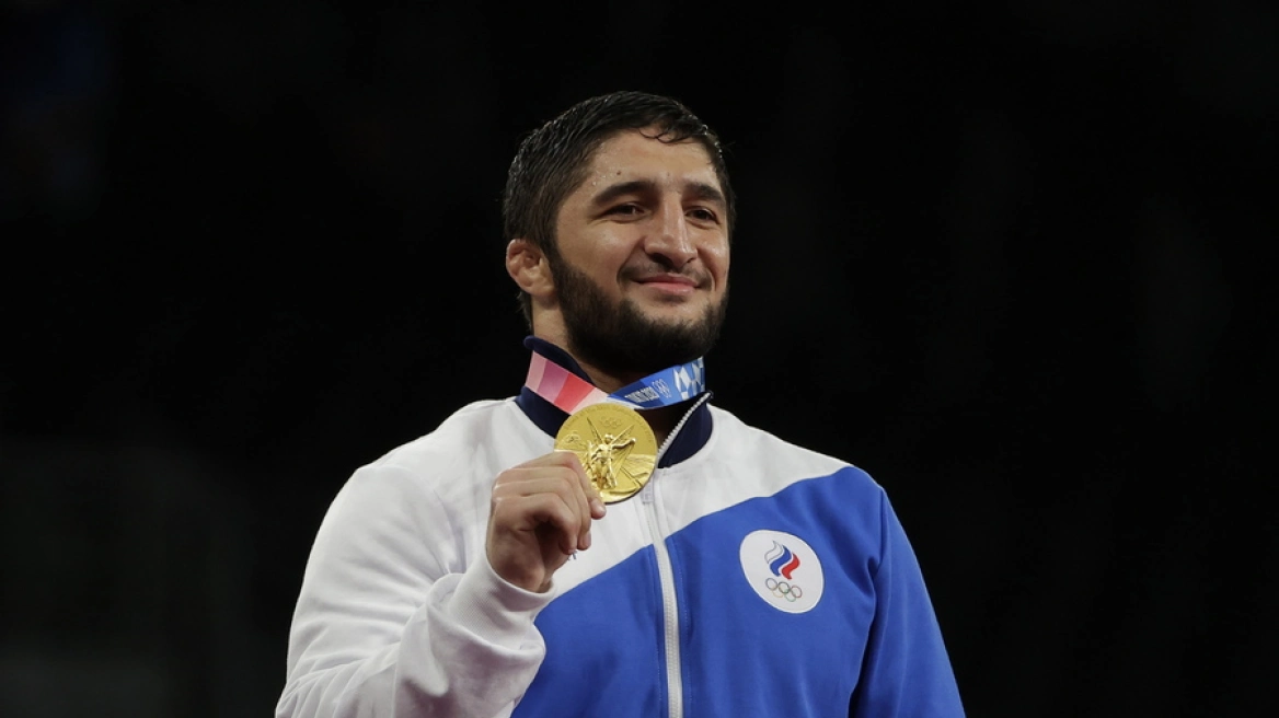 Ο δις Ολυμπιονίκης Α.Σαντουλάεφ αποκλείστηκε από το ευρωπαϊκό προολυμπιακό τουρνουά λόγω στήριξης στη Ρωσία