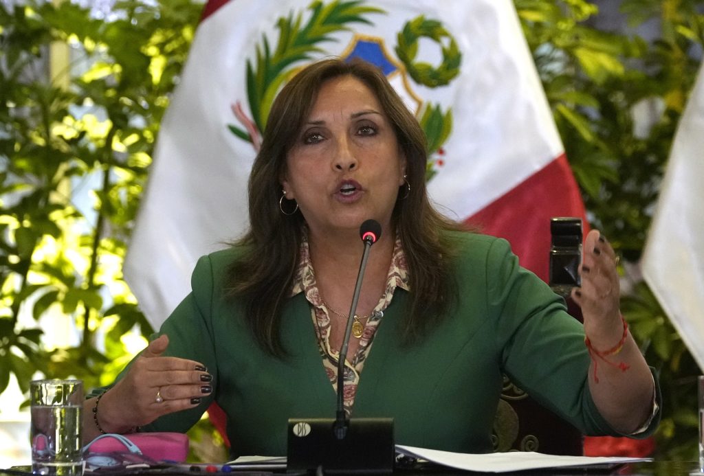 Περού: Απορρίφθηκαν από το Κογκρέσο δυο προτάσεις αποπομπής της προέδρου Ν.Μπολουάρτε