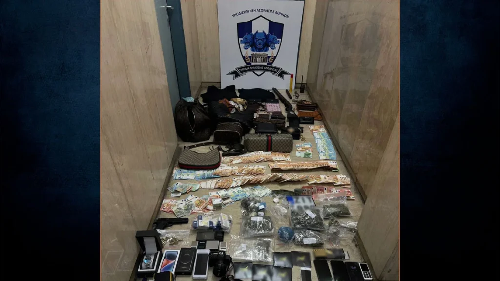 Αποκαλυπτικοί οι διάλογοι της συμμορίας που άδειαζαν τσέπες σε ΜΜΜ – «Και να σε πιάσουν σε αφήνουν ελεύθερο»