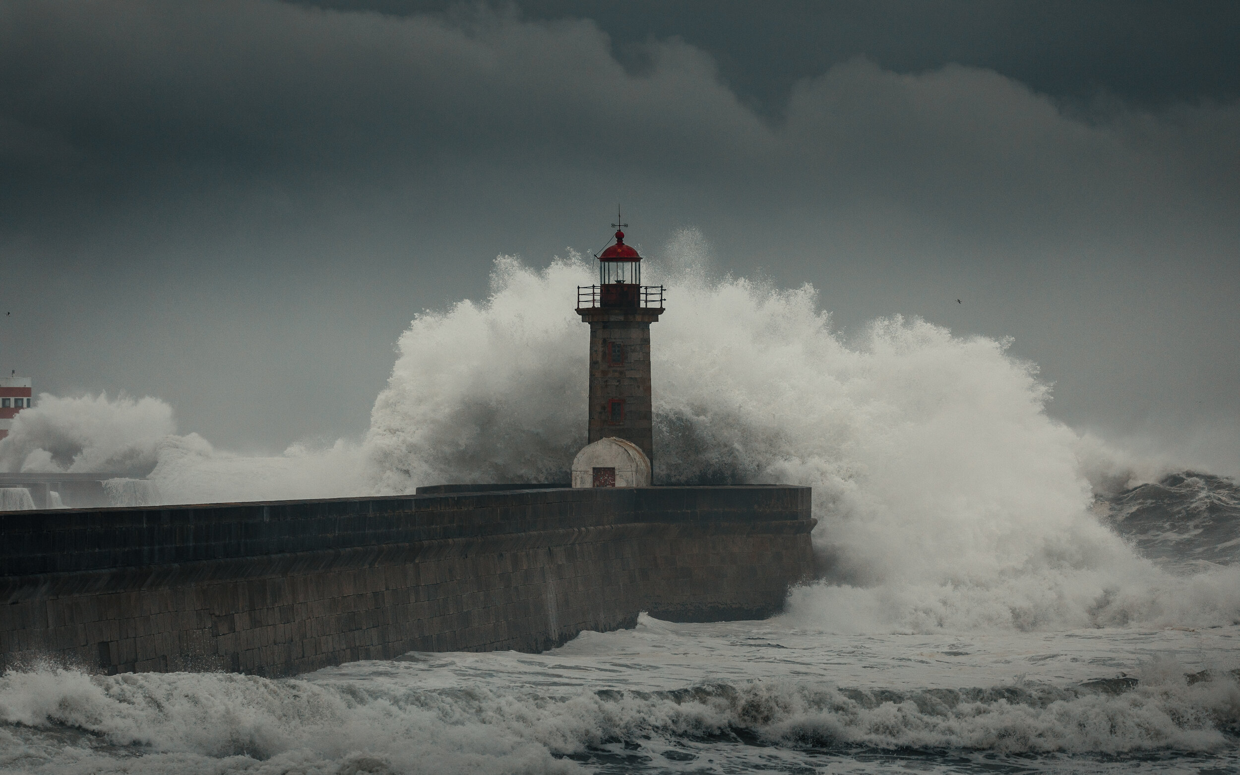 Πορτογαλία: Αγνοούνται τέσσερις επιβαίνοντες σε σκάφος μετά από ναυάγιο