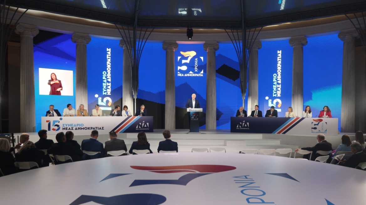 Στη ΝΔ ανησυχούν για την χαμηλή συσπείρωση και τις διαρροές των ψηφοφόρων προς τα δεξιά