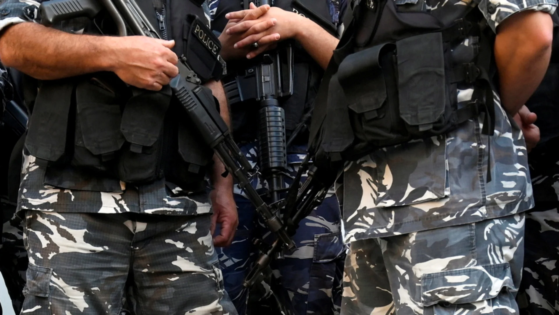 Λίβανος: Χειροπέδες σε επτά Σύρους για την απαγωγή και δολοφονία στελέχους κόμματος