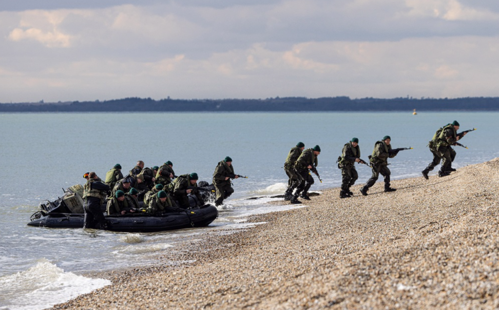 FSB: «Βρετανοί κομάντος έχουν επιχειρήσει στην Ουκρανία – Απετράπη σχέδιο απόβασης στη Μαύρη Θάλασσα»