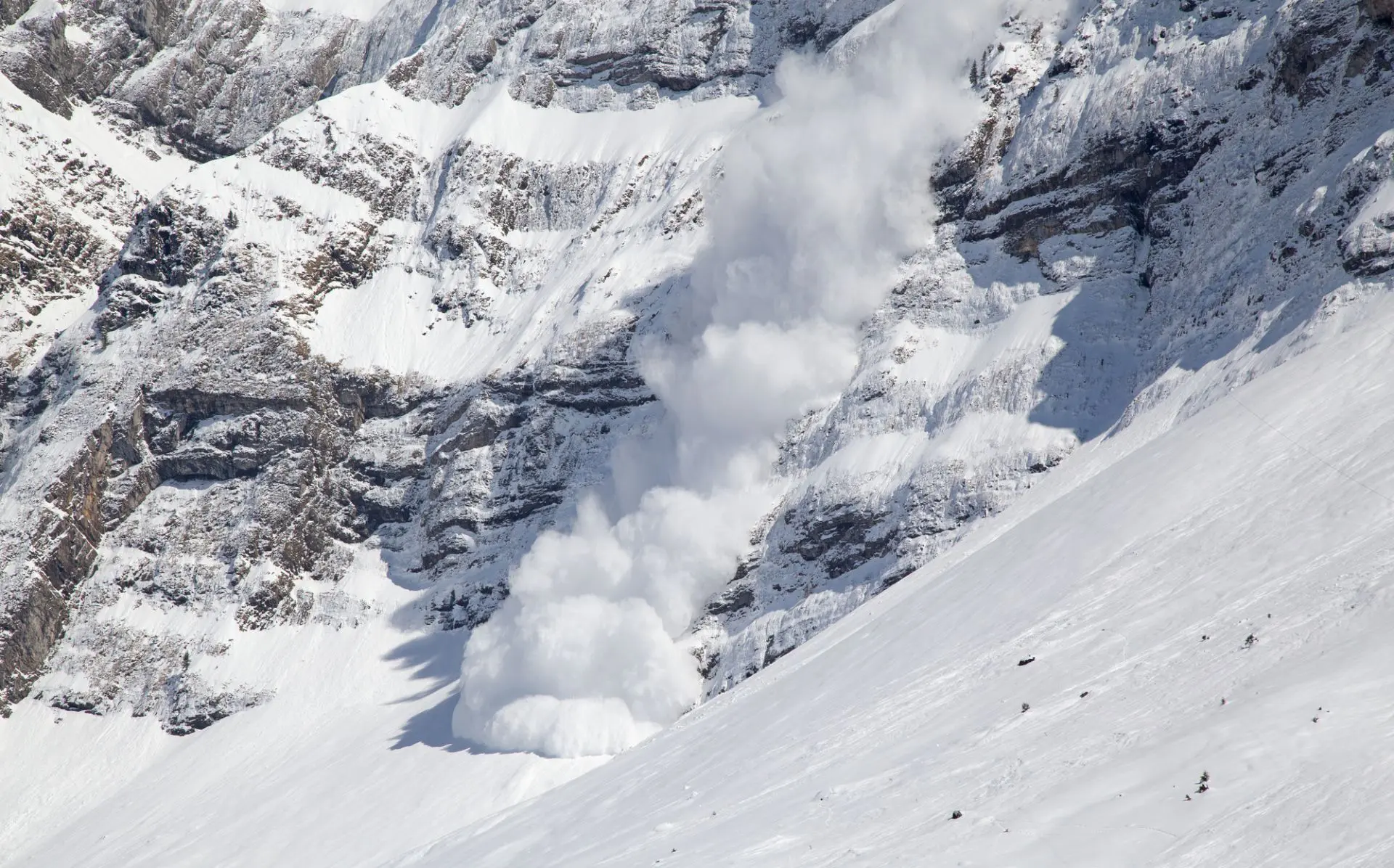 Αυστρία: Τρεις Ολλανδοί τουρίστες σκοτώθηκαν από χιονοστιβάδα στις Άλπεις
