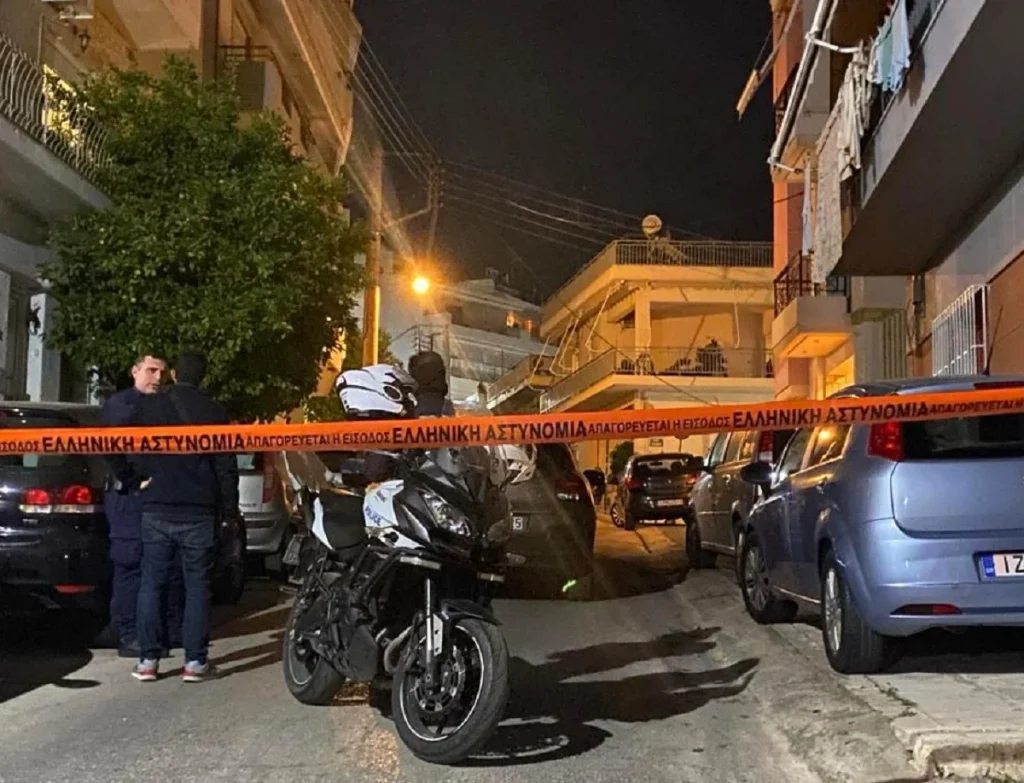 Έγκλημα στην Ηλιούπολη: Η καραμπίνα θα δώσει απαντήσεις για την οικογενειακή τραγωδία