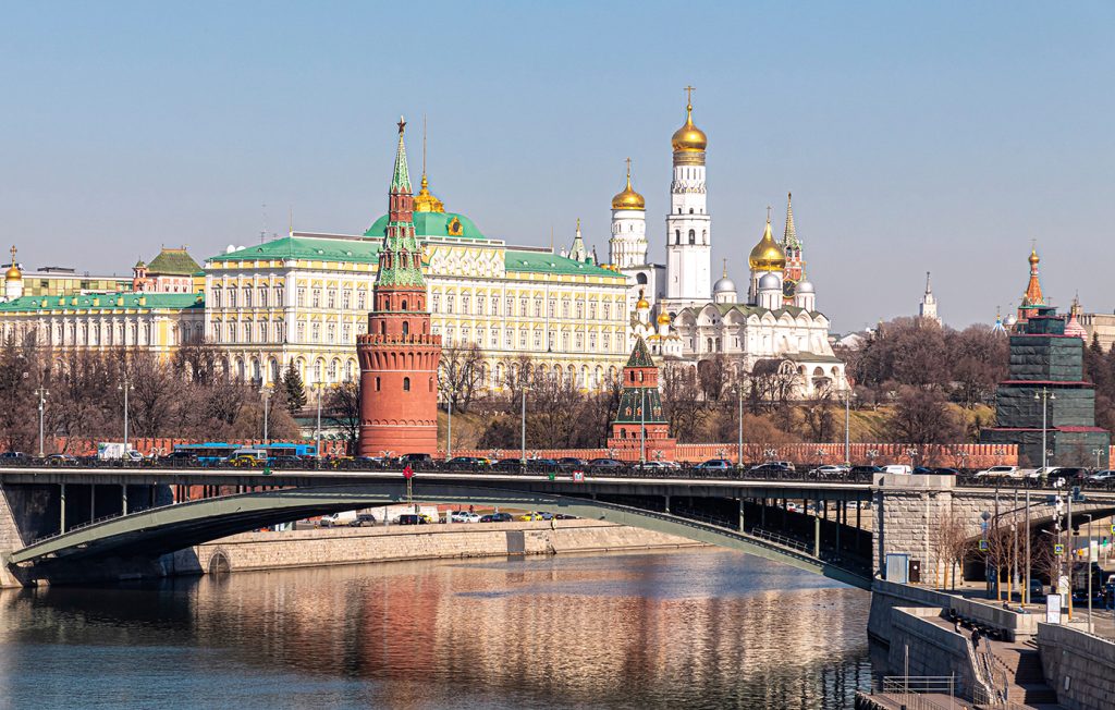 Ρωσία: «Έκπληξη» για το Κρεμλίνο η συζήτηση για κυρώσεις κατά του ΔΠΔ από τις ΗΠΑ