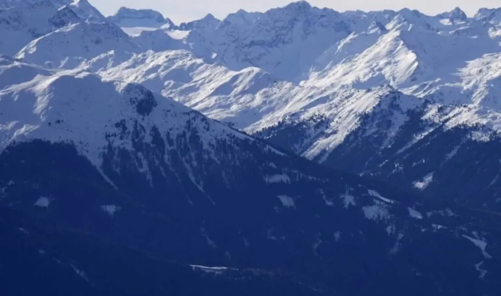 Αυστρία: Τρεις Ολλανδοί σκιέρ έχασαν τη ζωή τους από χιονοστιβάδα στο Τιρόλο