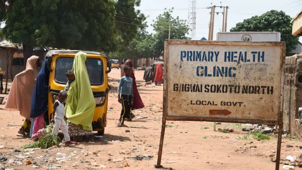 Νιγηρία: Μυστηριώδης ασθένεια προκαλεί κρίση εμετού – Τέσσερις νεκροί και πάνω από 150 νοσούντες