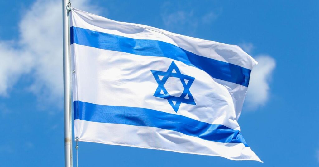 Ισραηλινό ΥΠΕΞ: «Το Ιράν πρέπει να πληρώσει τίμημα για την επίθεσή του»