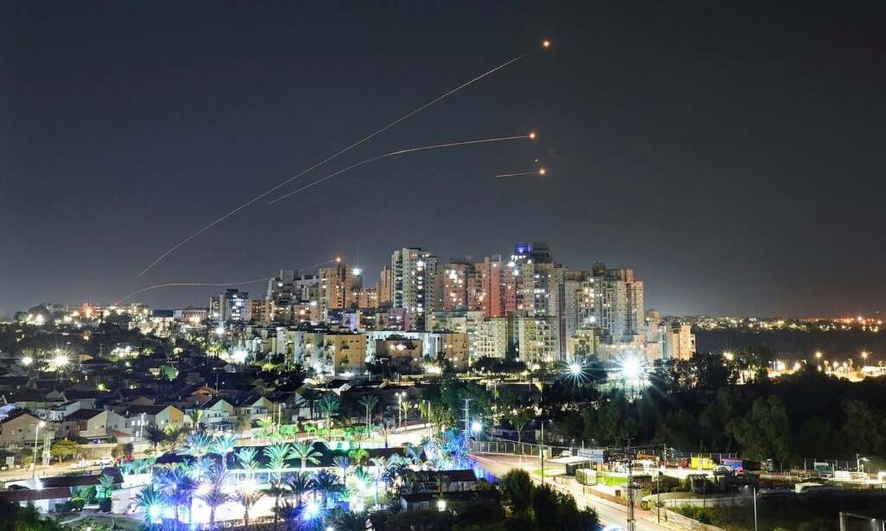 Ισραήλ: «Πύραυλος έπεσε πάνω στο σπίτι μας» – Τι λέει ο πατέρας της 7χρονης που τραυματίστηκε