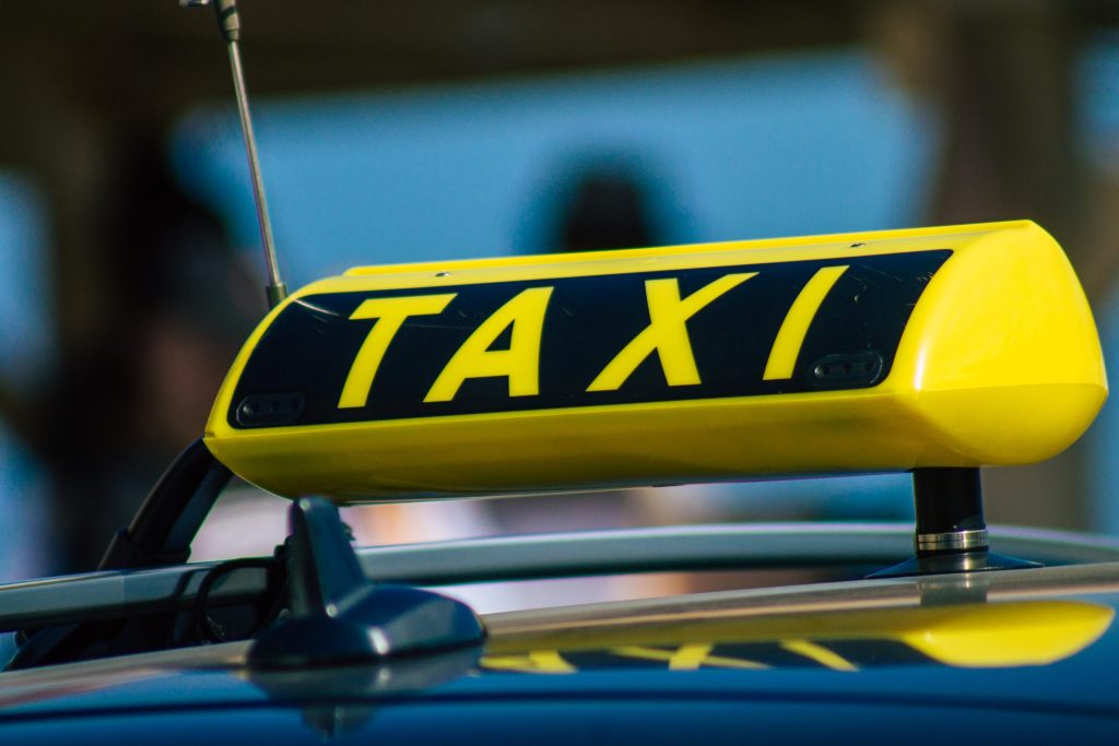 Θεσπρωτία: Μαθήτρια κατήγγειλε οδηγό ταξί για άσεμνες ερωτήσεις και σεξουαλικά υπονοούμενα
