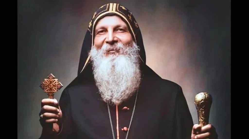 Ποιος είναι ο ιερέας που μαχαιρώθηκε σε live σύνδεση στο Σίδνεϊ (βίντεο) 