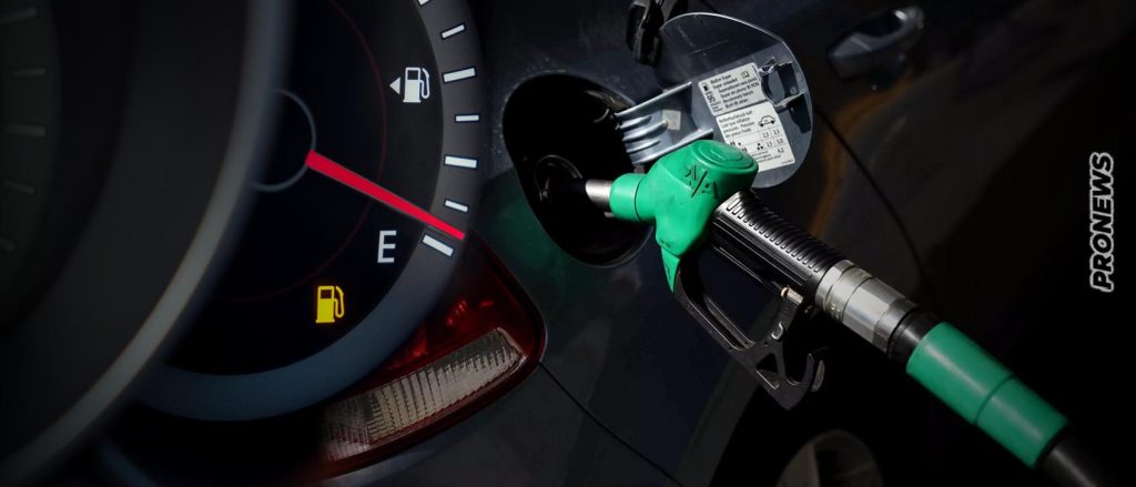 Έρχονται δύσκολες μέρες: Θα ξεπεράσει τα 2 € το λίτρο η τιμή της βενζίνης μέχρι το Πάσχα λόγω της «ανάφλεξης» στην Μέση Ανατολή