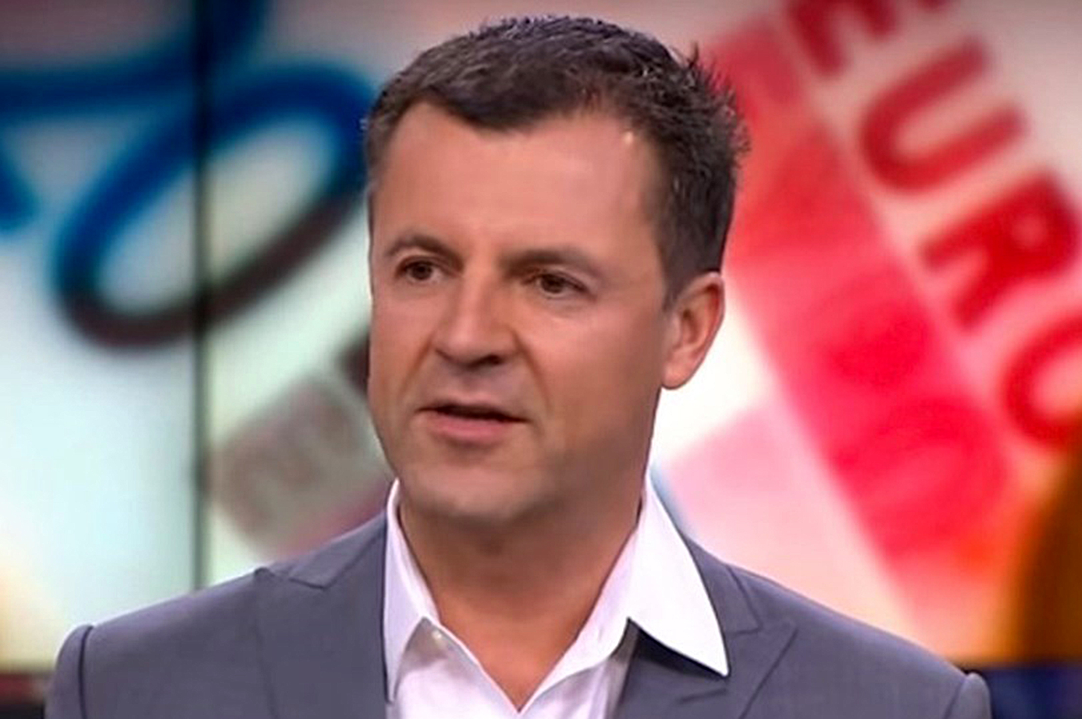 Αυτός είναι ο πλούσιος άνθρωπος στη Βρετανία – Είναι τόσο μυστηριώδης που δεν τον ξέρει ούτε ο θυρωρός του ουρανοξύστη του