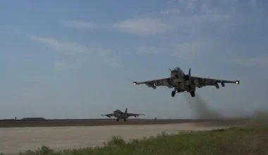 Προελαύνουν ακάθεκτοι οι Ρώσοι στο μέτωπο του Ντονέτσκ – Εκτεταμένες αποστολές υποστήριξης από Su-25 (βίντεο)