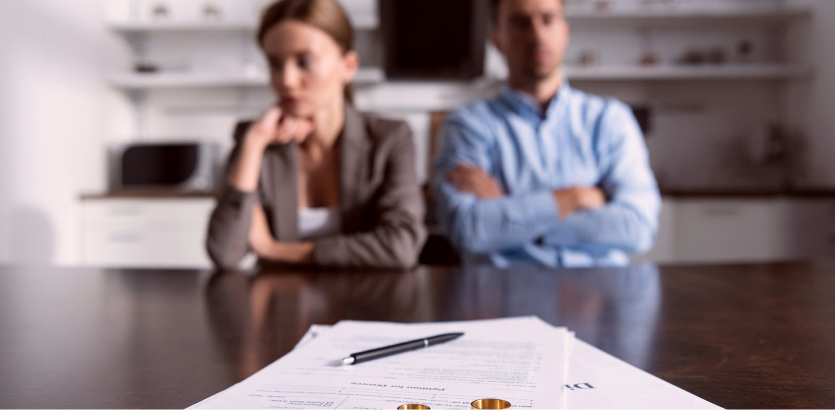 Ζευγάρι στη Βρετανία βρέθηκε χωρισμένο από ένα λάθος κουμπί που πάτησαν οι δικηγόροι τους