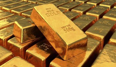 Συνεχίζεται το «ράλι» στις τιμές του χρυσού – Μια «ανάσα» από τα 2.400 δολάρια η ουγγιά