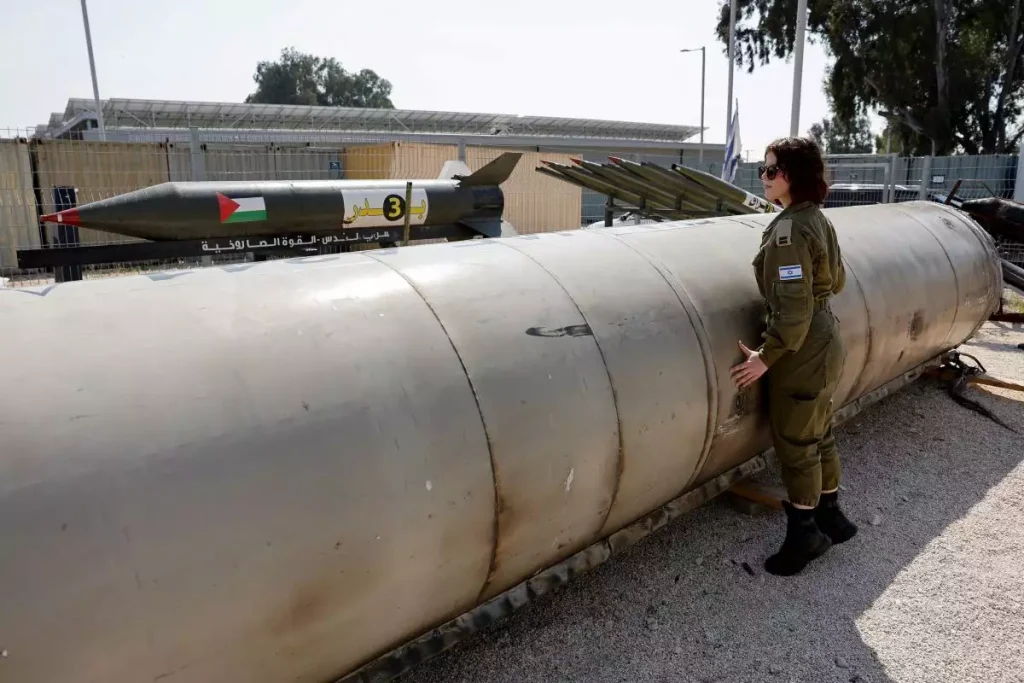 Αυτοί είναι οι βαλλιστικοί πύραυλοι που εκτόξευσε το Ιράν κατά του Ισραήλ (φωτο – βίντεο) 