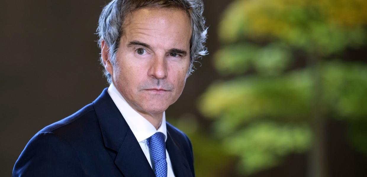 Επικεφαλής του ΔΟΑΕ: «Φόβοι ότι το Ισραήλ θα βάλει στο στόχαστρο πυρηνικές εγκαταστάσεις του Ιράν»