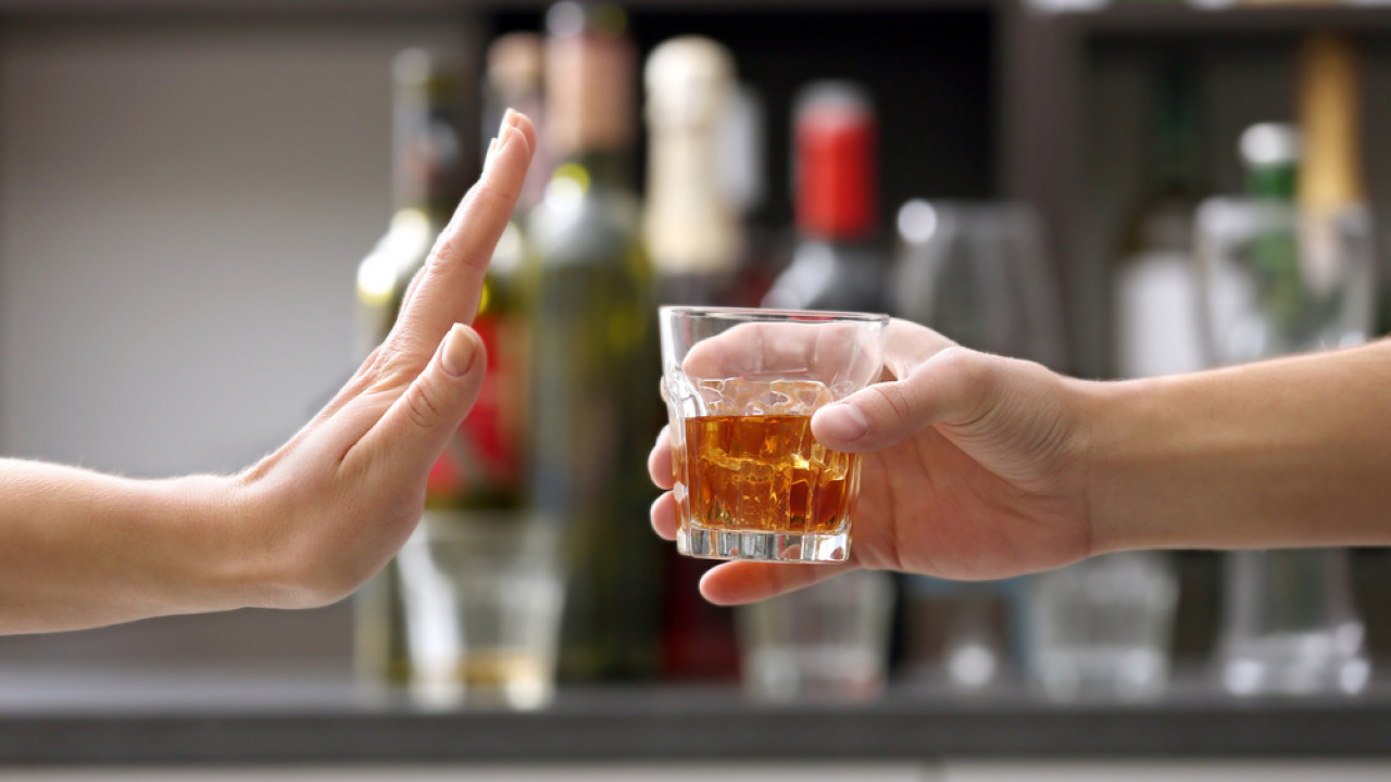 Πόσο αλκοόλ «χρειάζεται» για να εμφανιστεί κίρρωση του ήπατος