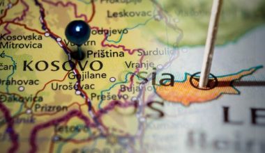 Η κυβέρνηση Μητσοτάκη άνοιξε το δρόμο για την αναγνώριση της «Τουρκικής Δημοκρατίας της Βόρειας Κύπρου» αναγνωρίζοντας το Κόσοβο