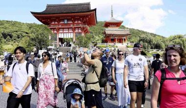 Ιστορικό ρεκόρ για την Ιαπωνία: Πάνω από τρία εκατομμύρια τουρίστες την επισκέφθηκαν τον Μάρτιο