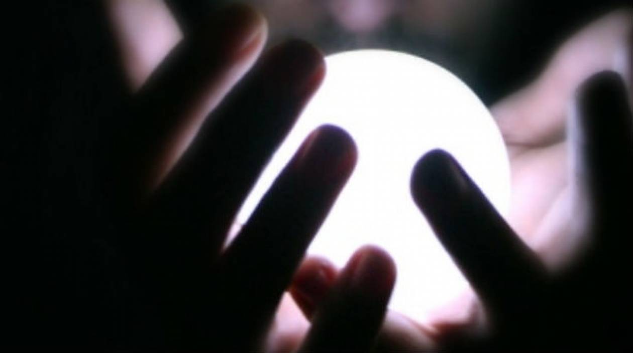 Πρέβεζα: Την έπεισαν ότι της έχουν κάνει μάγια και της πήραν 200.000 ευρώ για να τα λύσουν