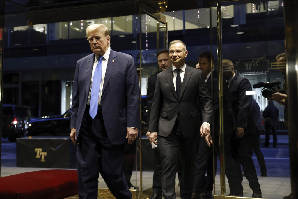 Ιδιωτική συνάντηση με τον Ν.Τραμπ στη Νέα Υόρκη είχε ο Πολωνός πρόεδρος Α.Ντούντα – Τι συζήτησαν