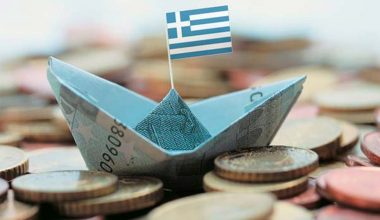 Το Reuters αποκαλύπτει όσα η κυβέρνηση δεν τονίζει για την οικονομία: «Τεράστιο το χρέος – Μικροί οι μισθοί»