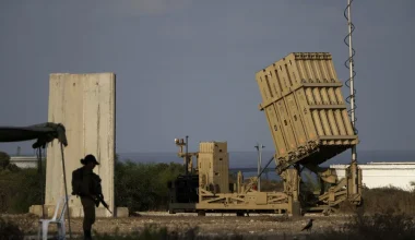 Η στιγμή που drone της Χεζμπολάχ καταστρέφει το ραντάρ πυροβολαρχίας του ισραηλινού συστήματος Iron Dome (βίντεο)