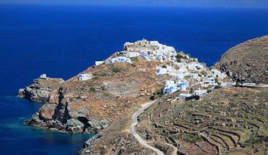 Conde Nast Traveler και National Geographic «αποθεώνουν» τη Σίφνο – «Κορυφαίος γαστρονομικός προορισμός στην Ελλάδα»