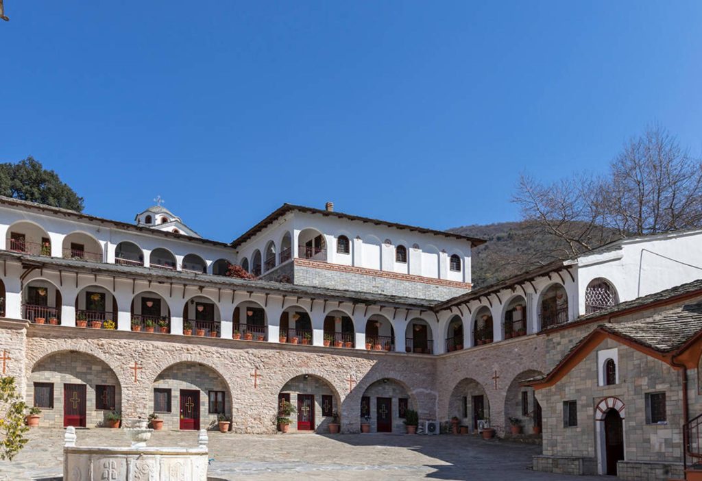 Αυτό είναι το παλαιότερο εν ενεργεία μοναστήρι στην Ελλάδα και την Ευρώπη (βίντεο)