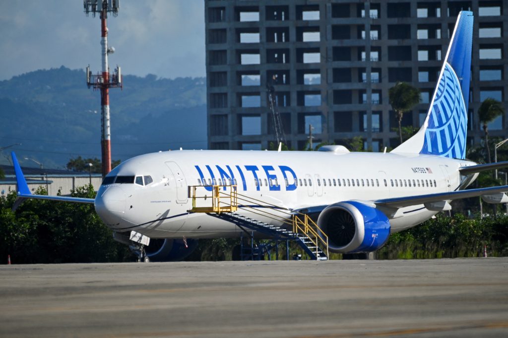 Boeing: Σοκάρουν οι αποκαλύψεις μηχανικού της εταιρείας – «To αεροσκάφος μπορεί να αποσυναρμολογηθεί στον αέρα»