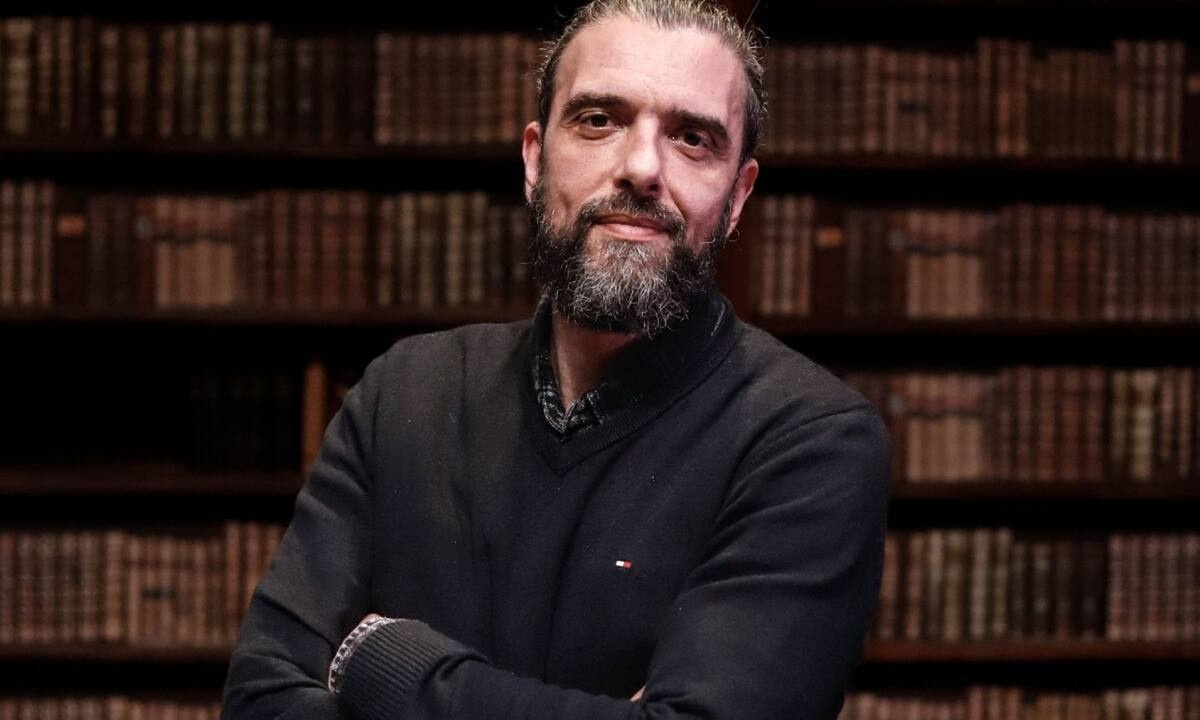 Σ.Τσαφούλιας: «Οι Έλληνες δεν είμαστε καλοί γονείς γιατί δεν μας αφήνουν να είμαστε με τόση δουλειά»